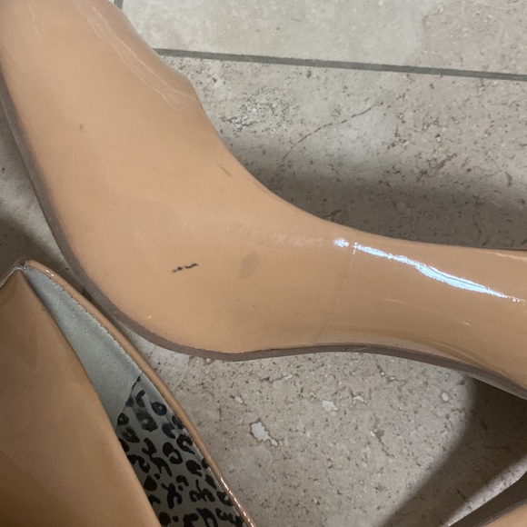 2 for $20 Jessica Simpson Nude Patent Leather Peep Toe Heels 4” - Picture 7 of 8